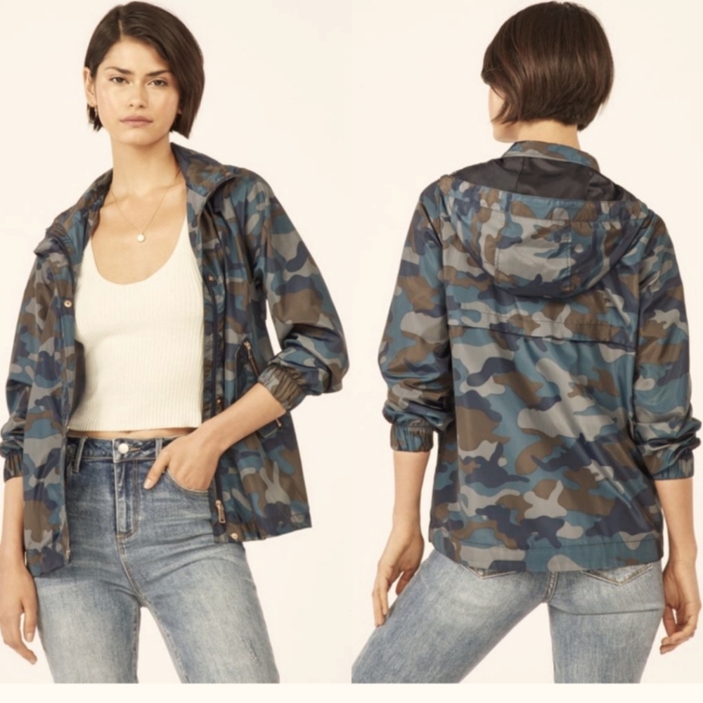 Camo windbreaker